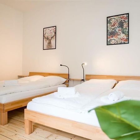 Spacious 3Br Plus Ac Self Check-In Street Parking Berlin Bagian luar foto