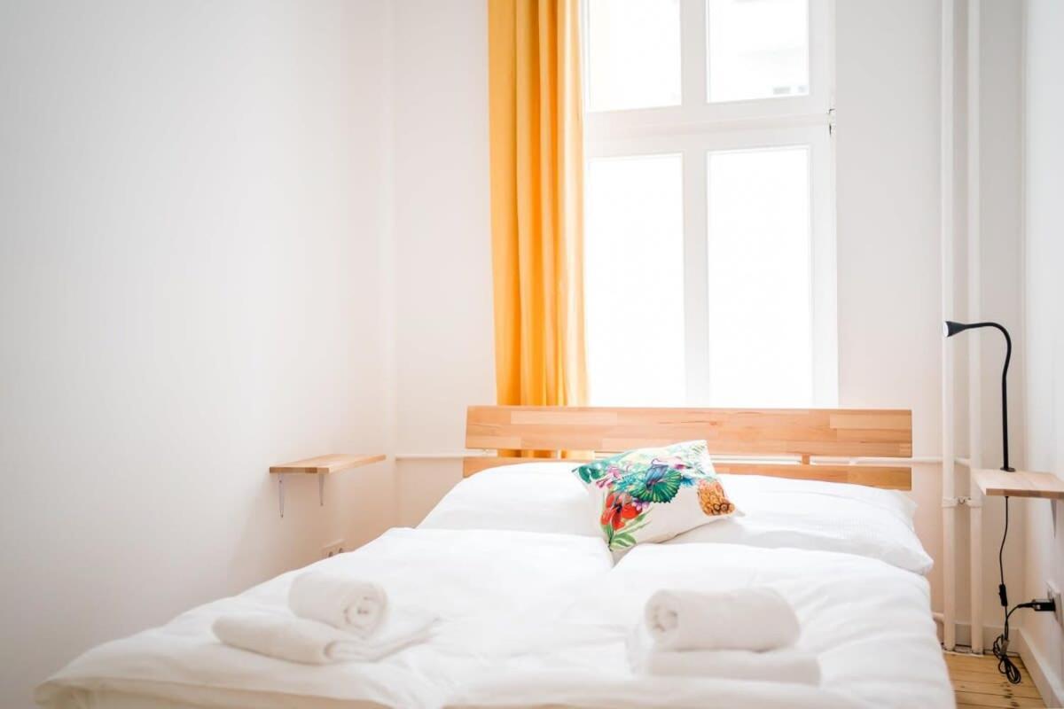 Spacious 3Br Plus Ac Self Check-In Street Parking Berlin Bagian luar foto